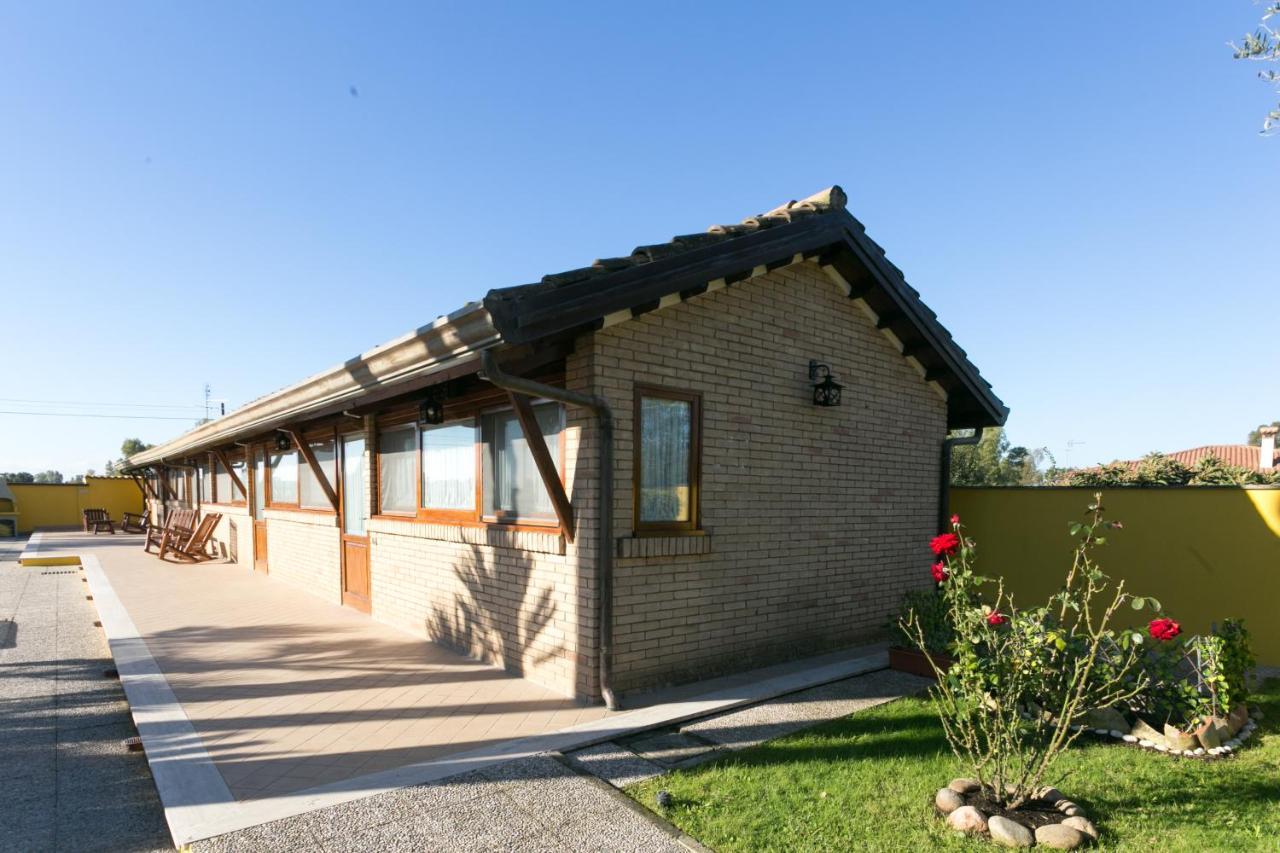 B&B Oasi Di Mamma Clara Latina Kültér fotó